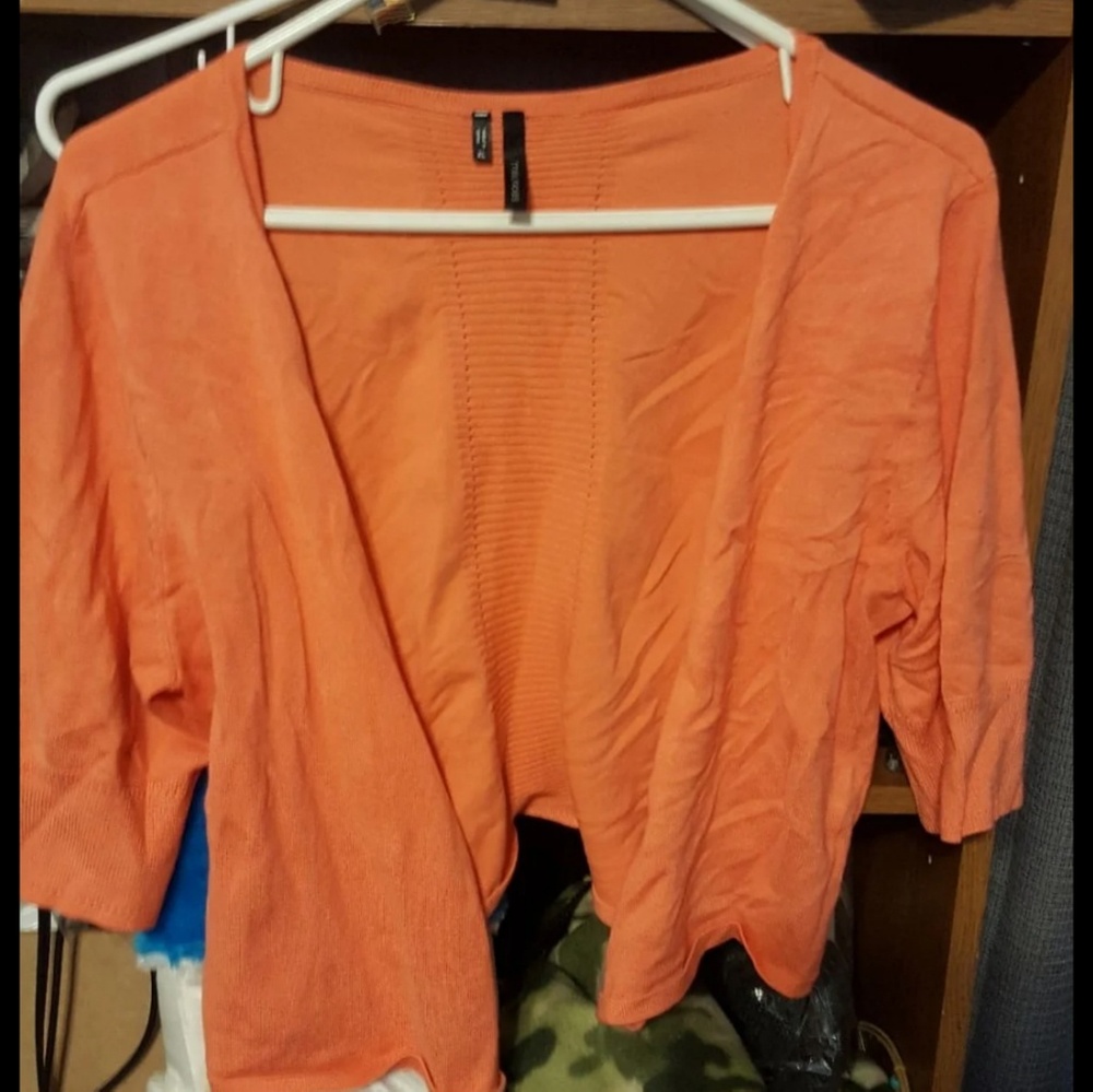 Cropped coral cardigan